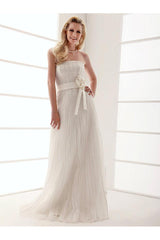Elegant Sheath Wedding Dresses Strapless Organza Sleeveless Bridal Gowns On Sale