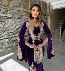 Elegant Sweetheart Long Sleeves Mermaid Prom Dresses with Split