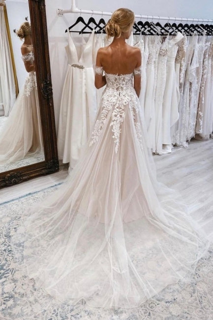 Elegant Sweetheart Off-the-Shoulder Cap Sleeves Long Lace Bridal Dress