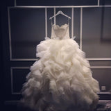 Elegant Sweetheart Ruffles Wedding Dress with Beadings Latest Court Train Bridal Gown