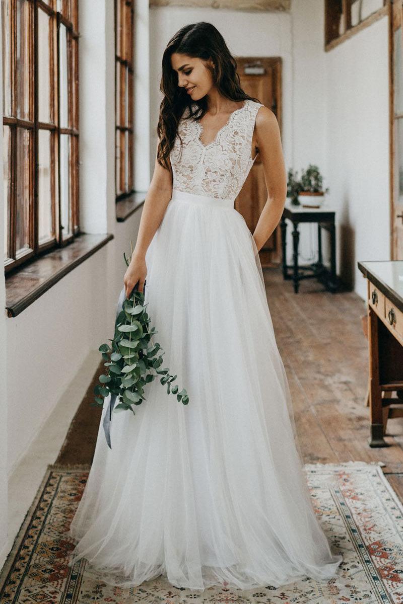 Elegant V Neck Tulle White Lace Sleeveless A-Line Wedding Dresses