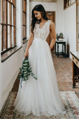 Elegant V Neck Tulle White Lace Sleeveless A-Line Wedding Dresses