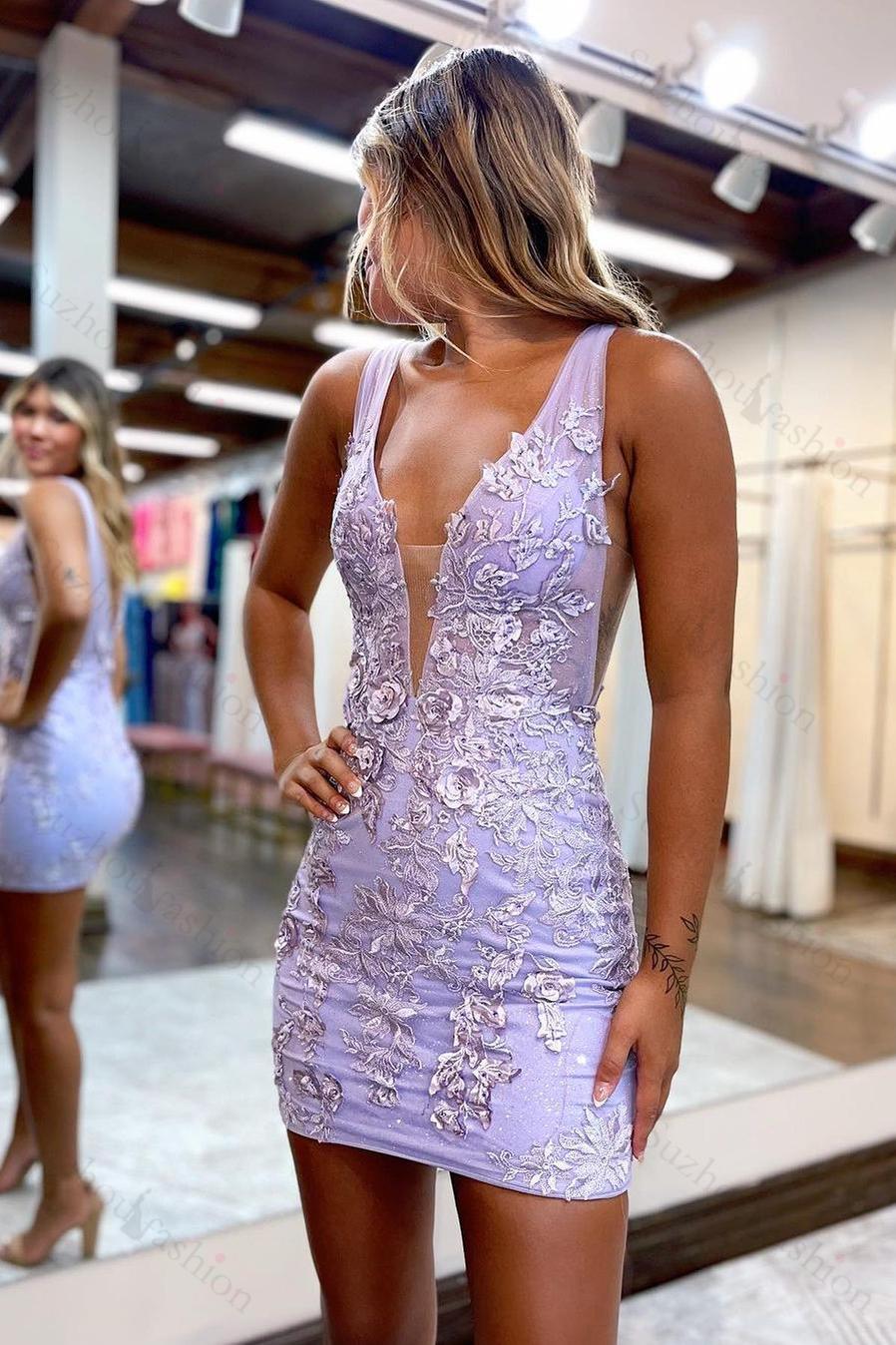Elegant V-neck Lace Sleeveless Short Homecoming Dresses