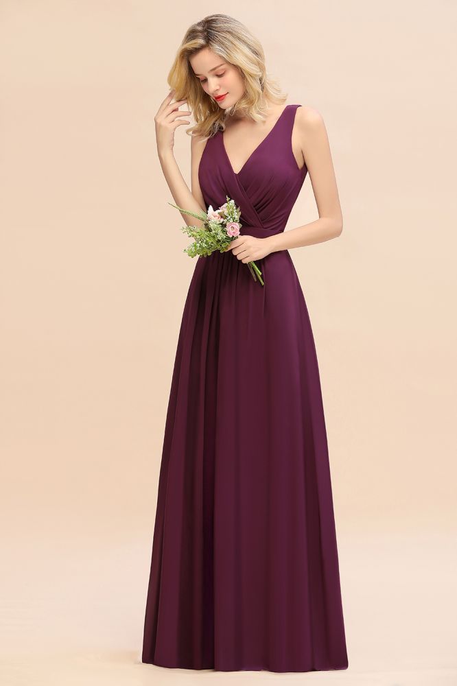 Fabulous Sleeveless Elegant Chiffon Bridesmaid Dress Long V-Neck Party Gown