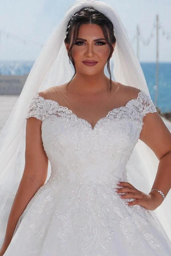 Fashion A-line Off-the-shoulder Wedding Dresses With Lace