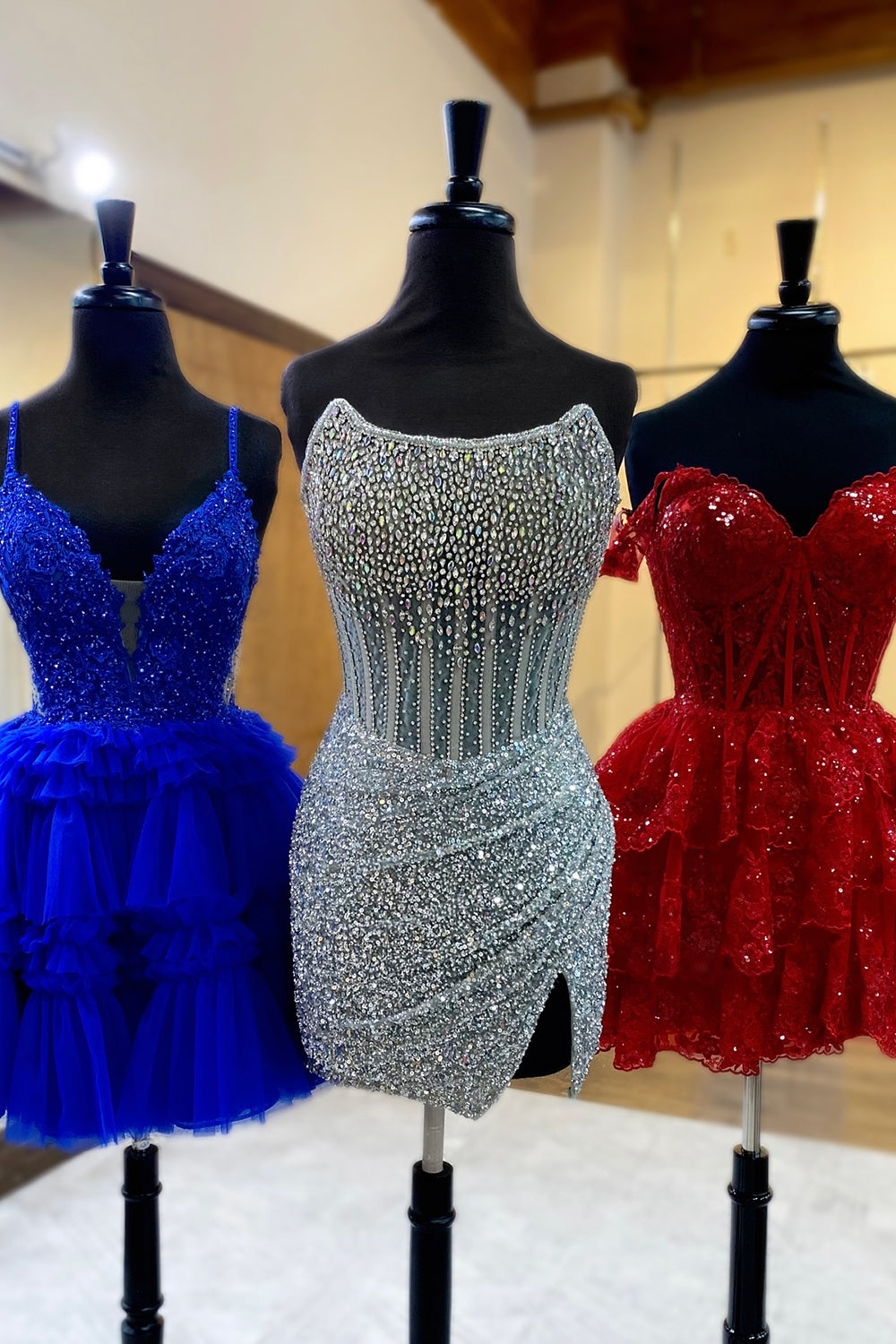 Fluffy Royal Blue Homecoming Dresses A Line Halter Tiered Short Corset Prom Dress