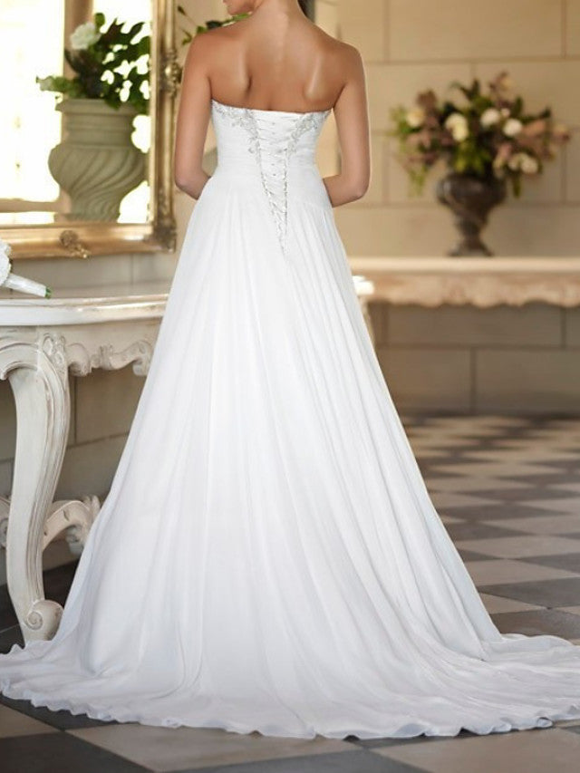 Formal A-Line Wedding Dress Strapless Tulle Strapless Plus Size Bridal Gowns Sweep Train