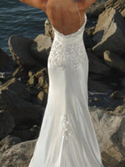 Formal Mermaid Beach Wedding Dress V-Neck Lace Sleeveless Beach Bridal Gowns Sweep Train