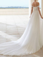 Formal Plus Size A-Line Wedding Dress Off Shoulder Tulle Short Sleeve Bridal Gowns with Court Train