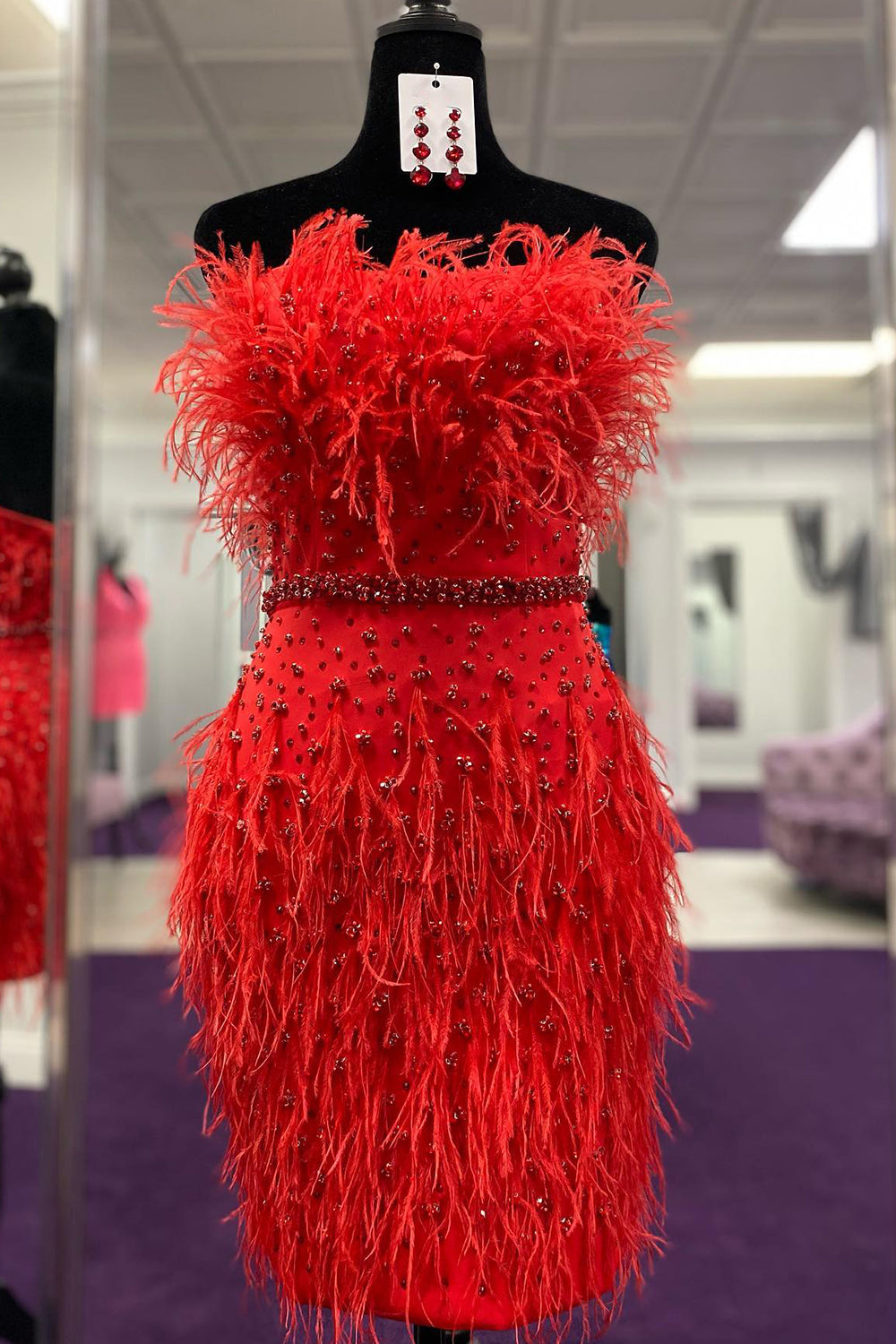 Fuchsia Homecoming Dresses Beaded Tight Short Cocktail Dresses with Feathers