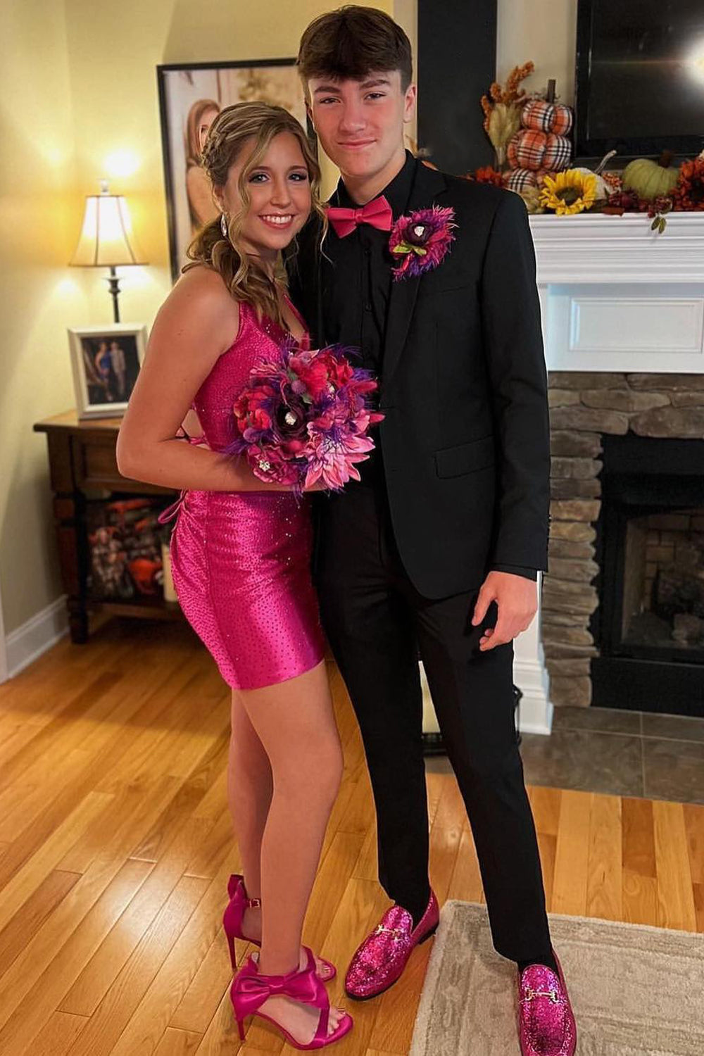 Fuchsia Homecoming Dresses Halter Tight Short Cocktail Dresses with Beadings