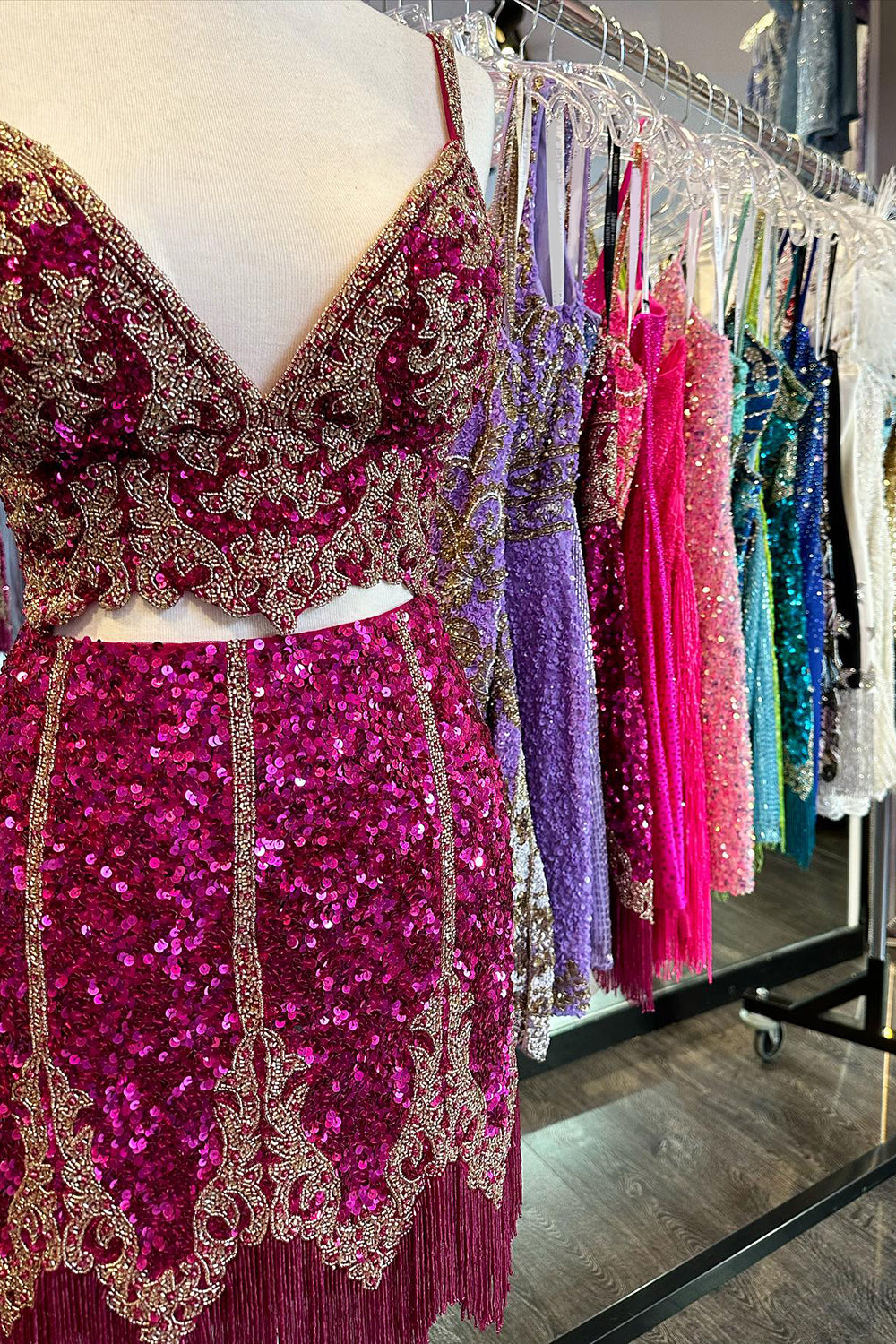 Fuchsia Homecoming Dresses Spaghetti Straps Bodycon Short Cocktail Dresses with Fringe