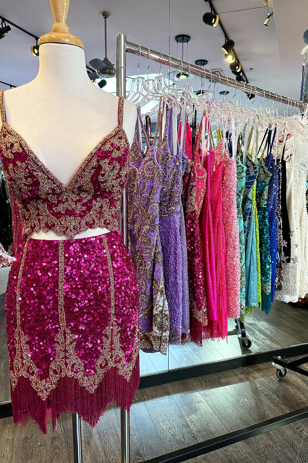 Fuchsia Homecoming Dresses Spaghetti Straps Bodycon Short Cocktail Dresses with Fringe
