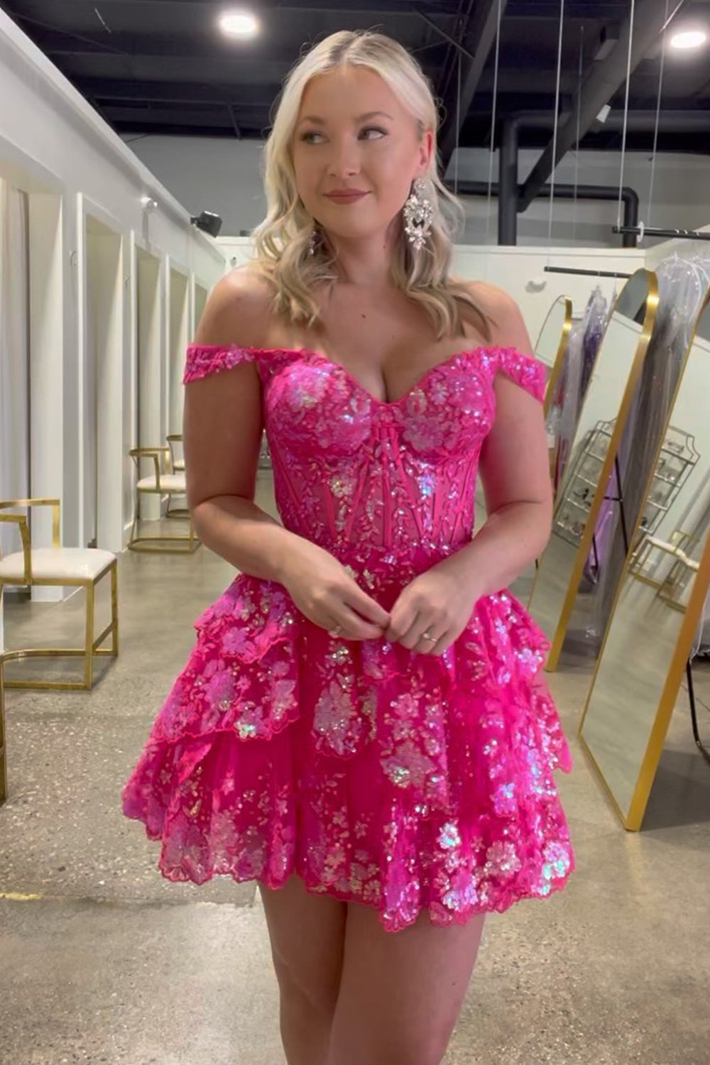 Fuchsia Homecoming Dresses Tiered Lace A-Line Short Cocktail Dresses