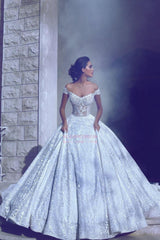 Glamorous Ball-Gown Off-The-Shoulder Wedding Dresses | Long Lace Bridal Gowns