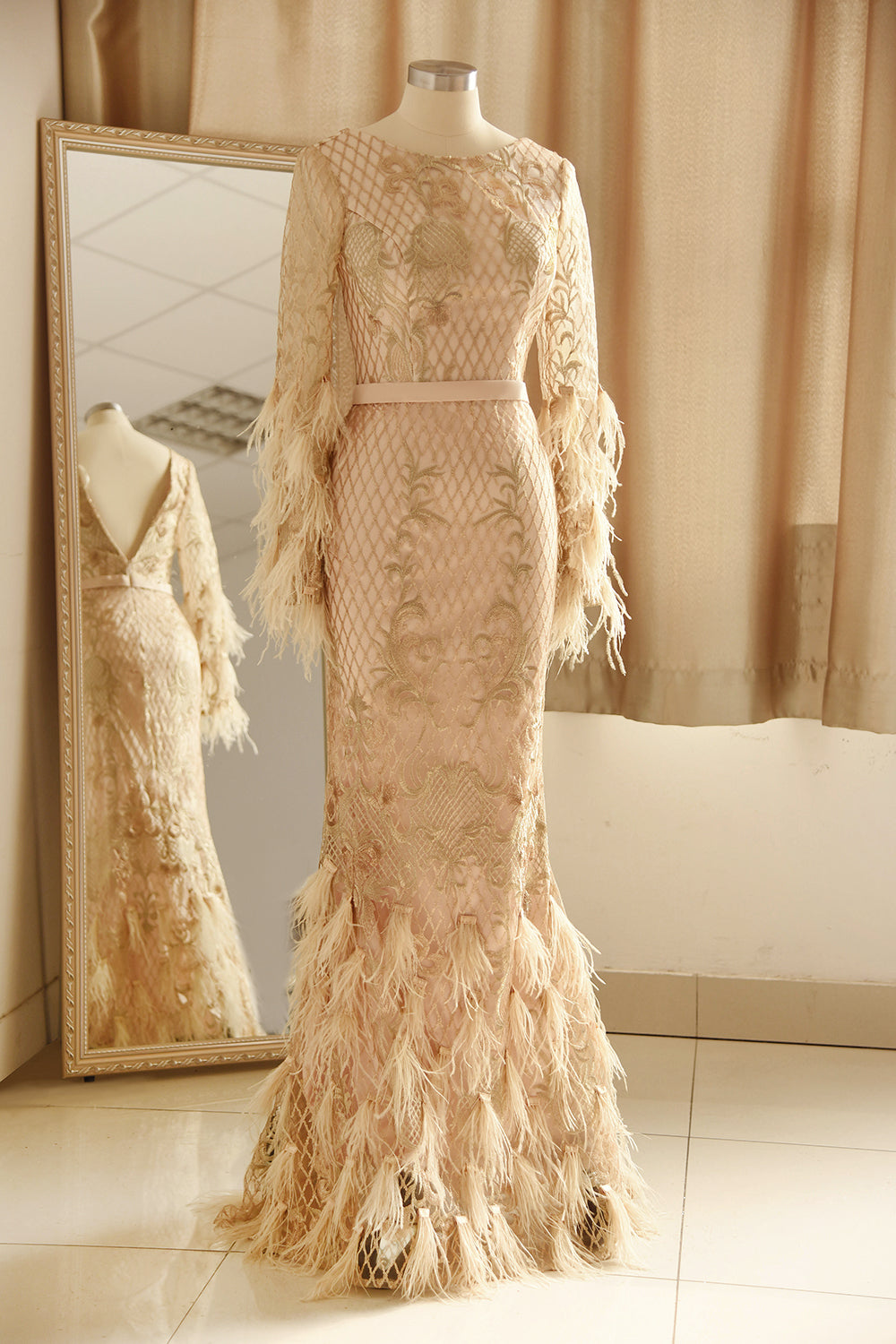 Glamorous Jewel Lace Appliques Prom Dress | Long Sleeves Mermaid Formal Dress with Fur