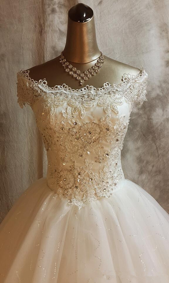 Glamorous Lace Ball Gown Wedding Dress for Princess Appliques Bride Dresses