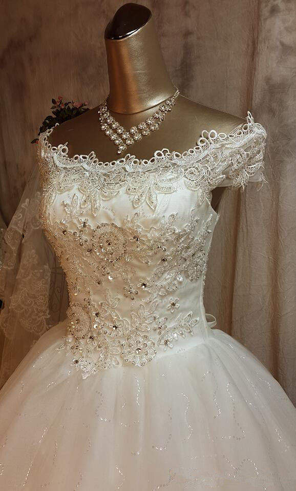 Glamorous Lace Ball Gown Wedding Dress for Princess Appliques Bride Dresses