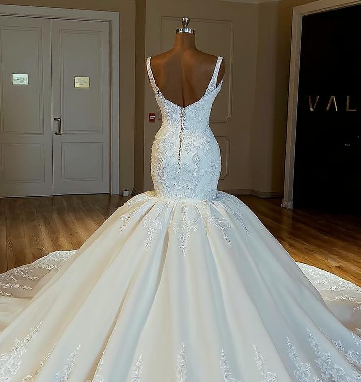 Glamorous Mermaid Puffy Lace Wedding Dresses | Straps Lace Appliques Sleeveless Bridal Gowns | Suzhoufashion Glamorous Mermaid Puffy Lace Wedding Dresses | Straps Lace Appliques Sleeveless Bridal Gowns | Suzhoufashion