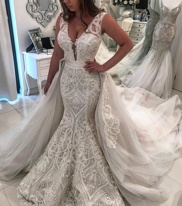 Glamorous Mermaid Wedding Dress Lace Sleeveless Over skirt Bridal Gowns Online | Suzhoufashion Glamorous Mermaid Wedding Dress Lace Sleeveless Over skirt Bridal Gowns Online | Suzhoufashion
