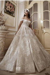 Glamorous Off-Shoulder Tulle Lace Wdding Dress Online