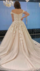 Glamorous Off-the-Shoulder 3D Floral Lace Wedding Dress Tulle Aline Bridal Dress