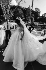 Glamorous Off-the-shoulder Ball Gown Wedding Dresses | Appliques Sweep Train Bridal Dresses
