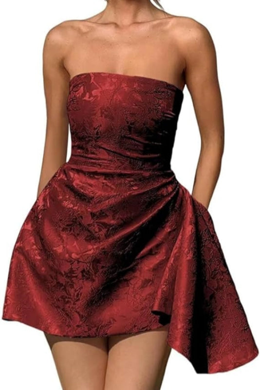 Glamorous Ruched Satin Short Cocktail Dresses Strapless Homecoming Dresses with Pocket