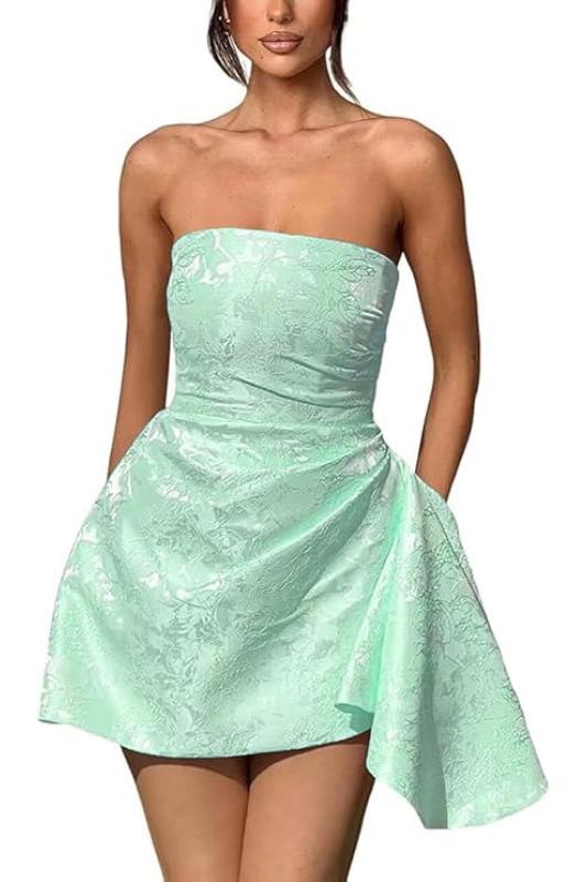 Glamorous Ruched Satin Short Cocktail Dresses Strapless Homecoming Dresses with Pocket