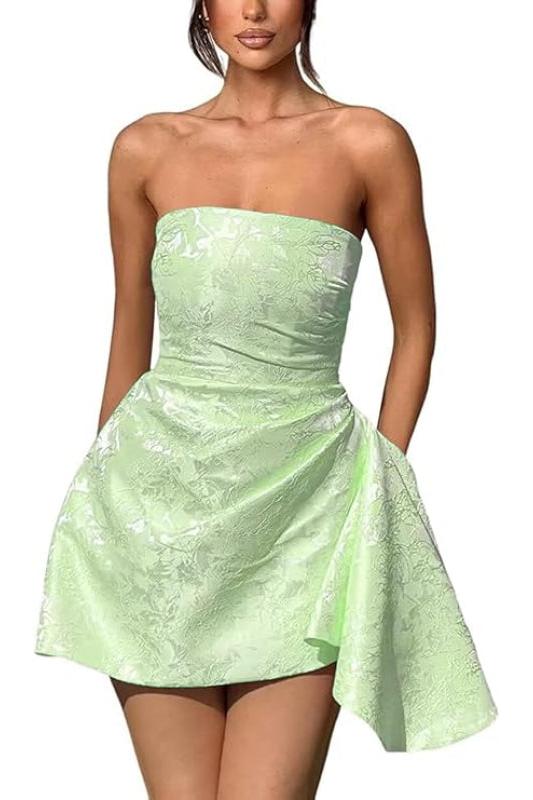Glamorous Ruched Satin Short Cocktail Dresses Strapless Homecoming Dresses with Pocket