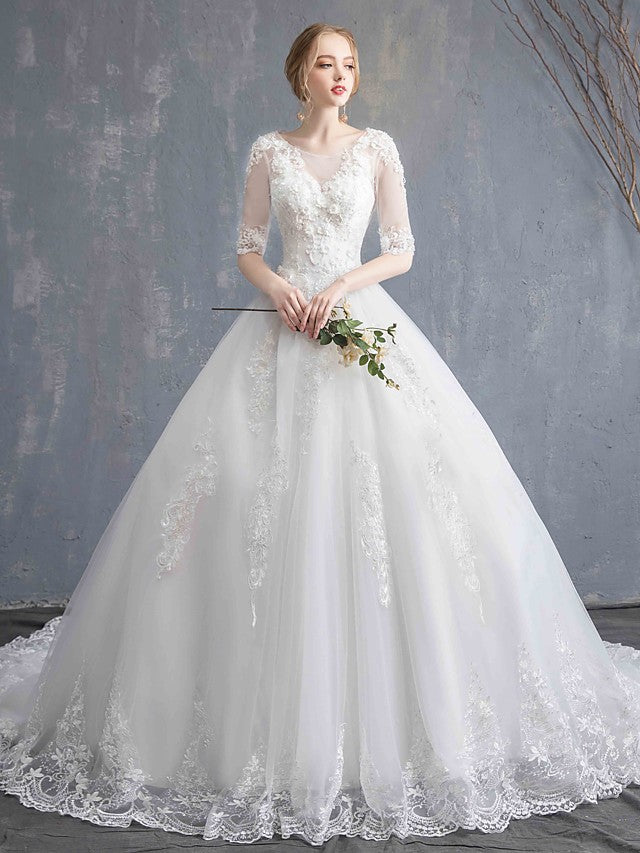 Glamorous See-Through Ball Gown Wedding Dress Scoop Lace Tulle Sequined Half Sleeve Bridal Gowns with Chapel Train