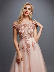 Glamorous Sleeveless Appliques Tulle A-Line Prom Dresses