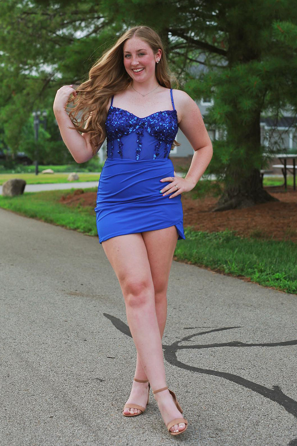 Glitter Black Homecoming Dresses Corset Satin Asymmetrical Tight Short Cocktail Dresses with Sequin