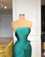 Glorious Long Green Strapless Mermaid Prom Dress With Train