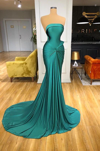 Glorious Long Green Strapless Mermaid Prom Dress With Train
