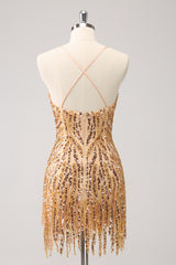 Golden Homecoming Dresses Sequined Spaghetti Straps Tight Short Cocktail Dresses With Fringes