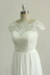 Gorgeous Appliques Chiffon Wedding Dress | White Shortsleeves A-line Bridal Gowns