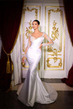 Gorgeous Long Mermaid Long Sleeves Bridal Dress With Diamonds