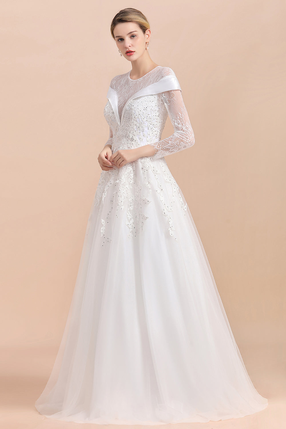 Gorgeous Long Sleeve Lace Wedding Dress | Appliques Bridal Gowns With Beadings