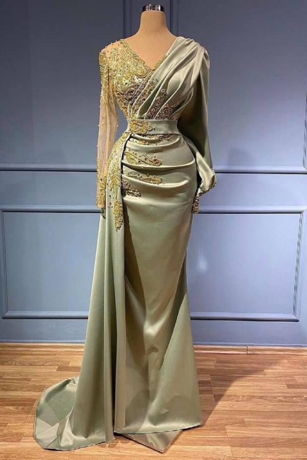 Gorgeous Long Sleeve V-Neck Mermaid Evening Gowns With Lace Appliques