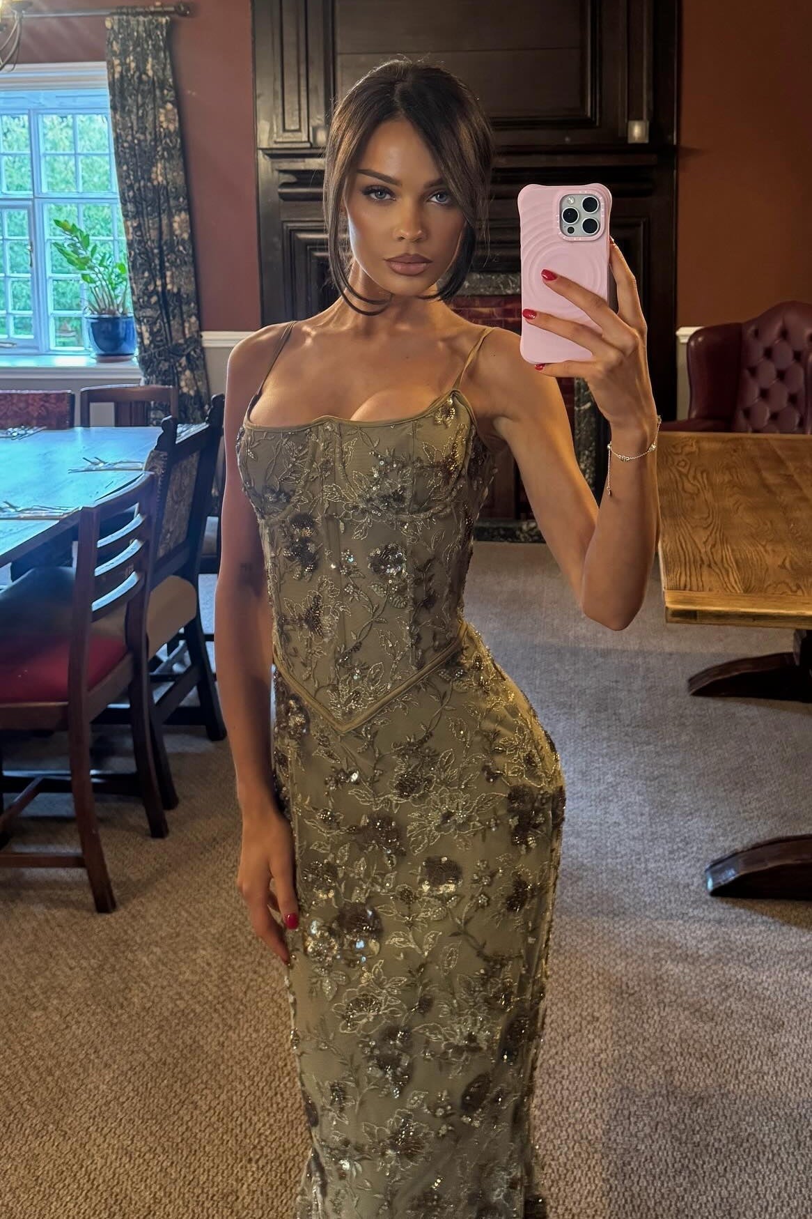 Gorgeous Mermaid Spaghetti Straps Green Lace Long Prom Dress With Appliques Formal Evening Gown