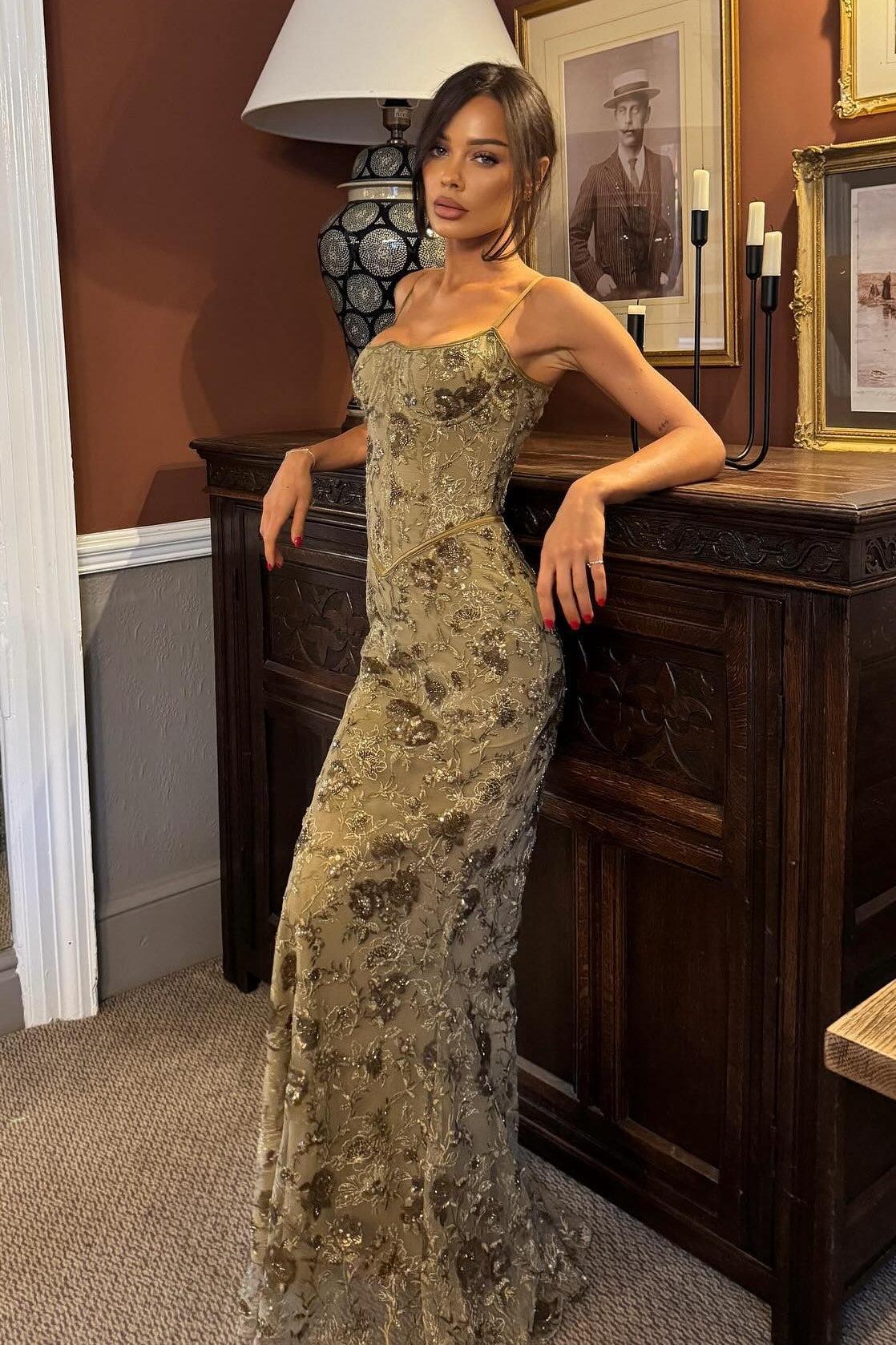 Gorgeous Mermaid Spaghetti Straps Green Lace Long Prom Dress With Appliques Formal Evening Gown