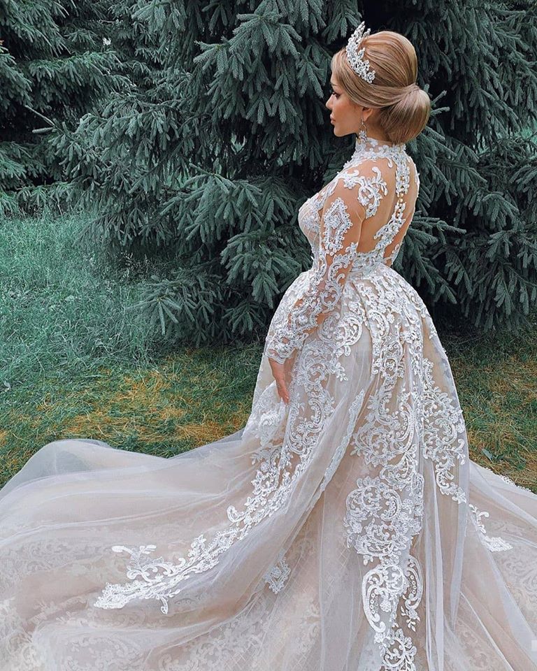 Gorgeous Sheer Tulle Lace Appliques Wedding Dresses | High Neck Long Sleeve Bridal Gowns with Court Train