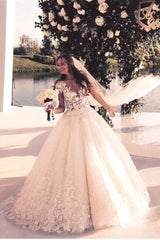 Gorgeous Short Sleeve Tulle Bridal Gowns New Lace Applique Long Princess Dresses