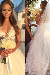 Gorgeous Short Sleeve Tulle Bridal Gowns New Lace Applique Long Princess Dresses
