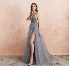 Gorgeous Sleeveless Tulle Front-Split Ruffles Prom Dresses With Appliques