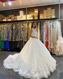 Gorgeous Sleeveless White Tulle Lace Ruffles Ball Gown Wedding Dresses