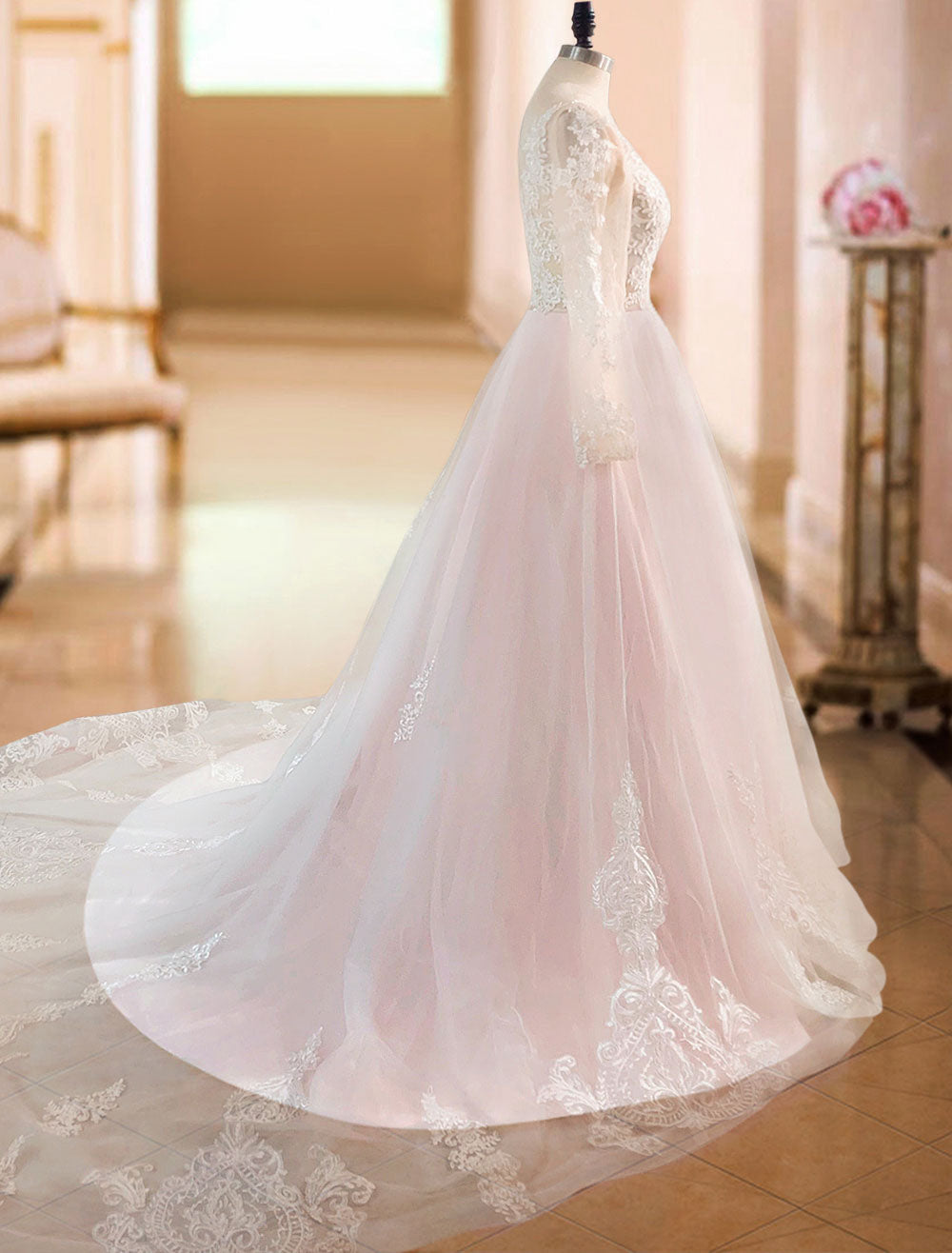 Gorgeous V Neck Backless Tulle Long Lace Wedding Dresses With Long Sleeves