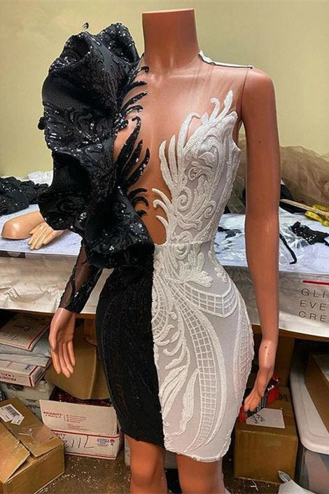 Gorgeous V-neck Appliques Lace Mini Homecoming Dresses