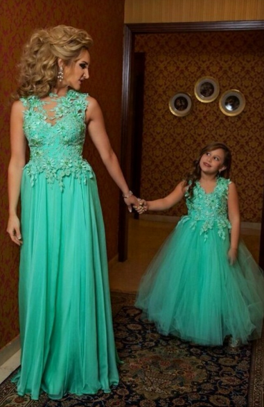 Green Cute Pretty Flower Girls Dresses Tulle Ball Gown Princess Lovely Pageant Dresses